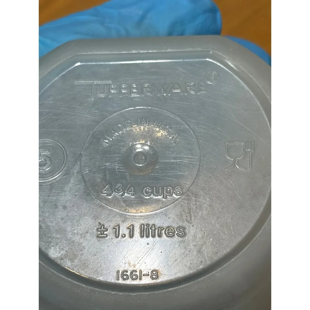 Tupperware Modular Mates Oval 5 Canister Blue Seal 1661-8 4.75 Cups 1.1L USA